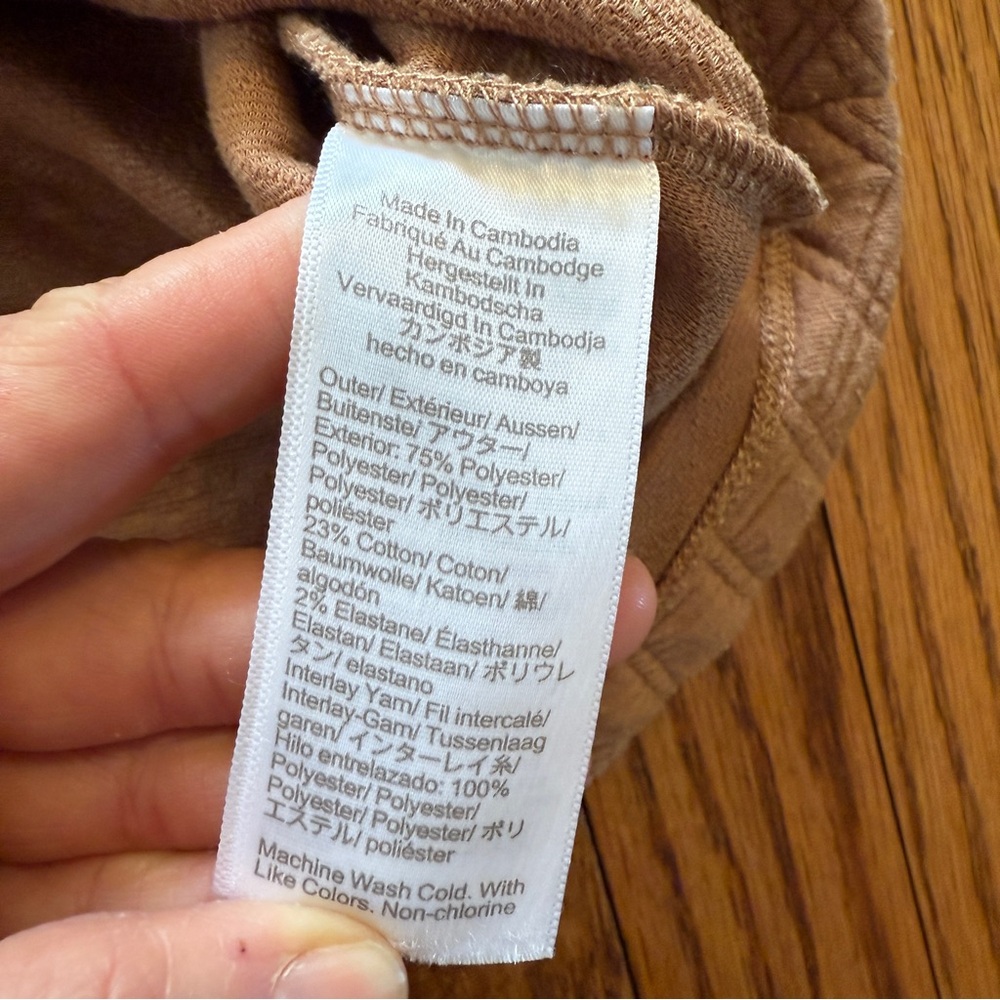 J. Crew Women's Quilted Camel Pullover Sweatshirt - size large - Picture 8 of 11